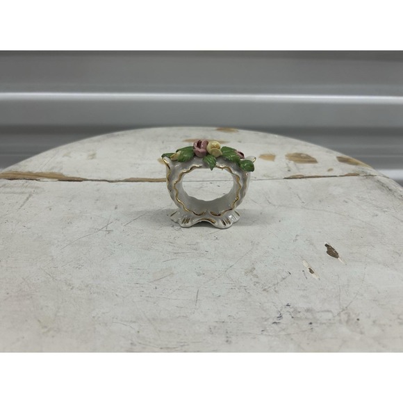 Dresden Porcelain Other - Dresden Rose Porcelain Ceramic Napkin Ring Set of 6